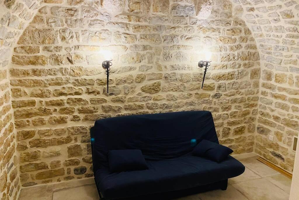 Escoutay Dans Bastide Medievale Saint-Thomé Zewnętrze zdjęcie